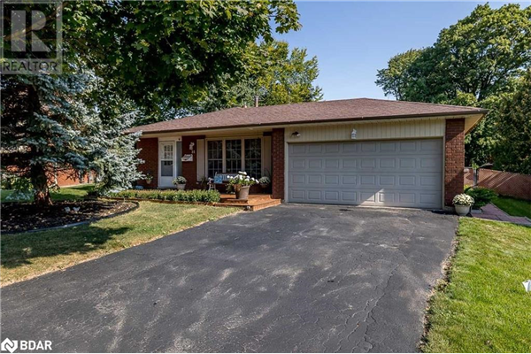 31 GRAND Place, Barrie
