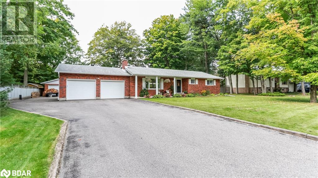 10 DORCAS Avenue