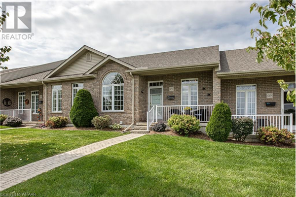 651 SOUTHWOOD Way Unit# 10, Woodstock