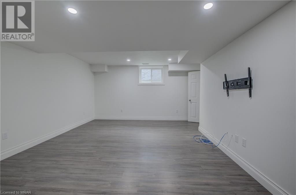 Listing 40484594 - Large Photo # 34