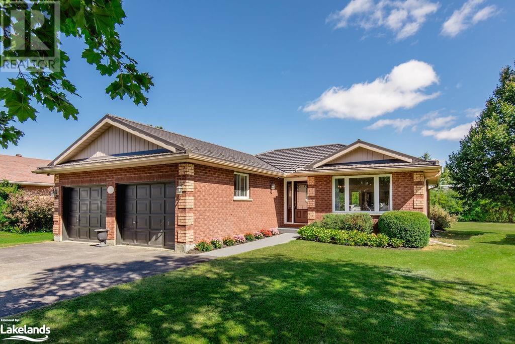 127 WASAGA SANDS Drive