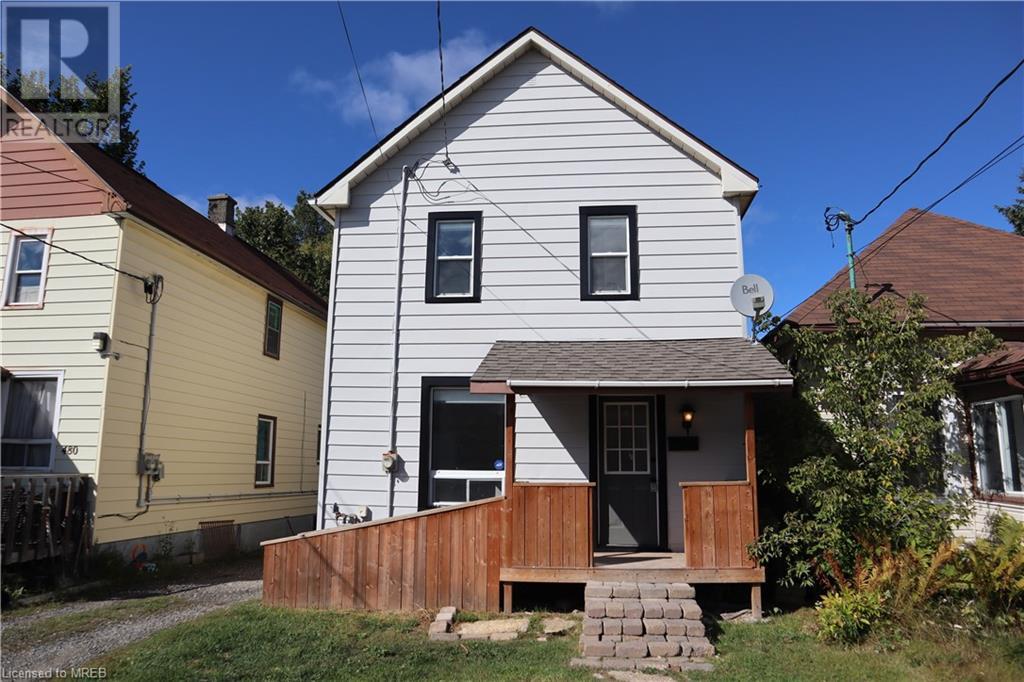 476 PINE Street