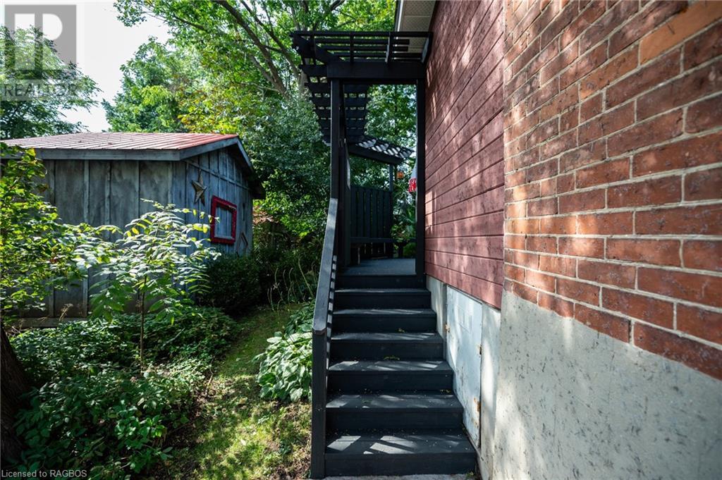26 COOK Street