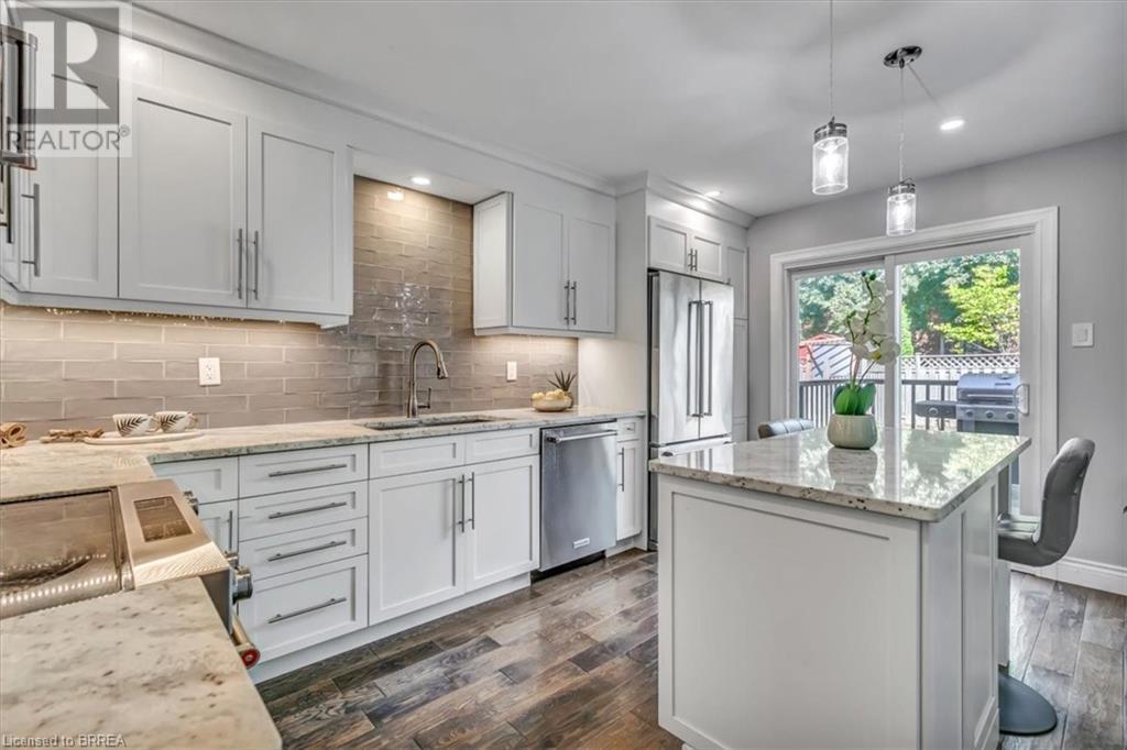 Listing 40484725 - Large Photo # 24