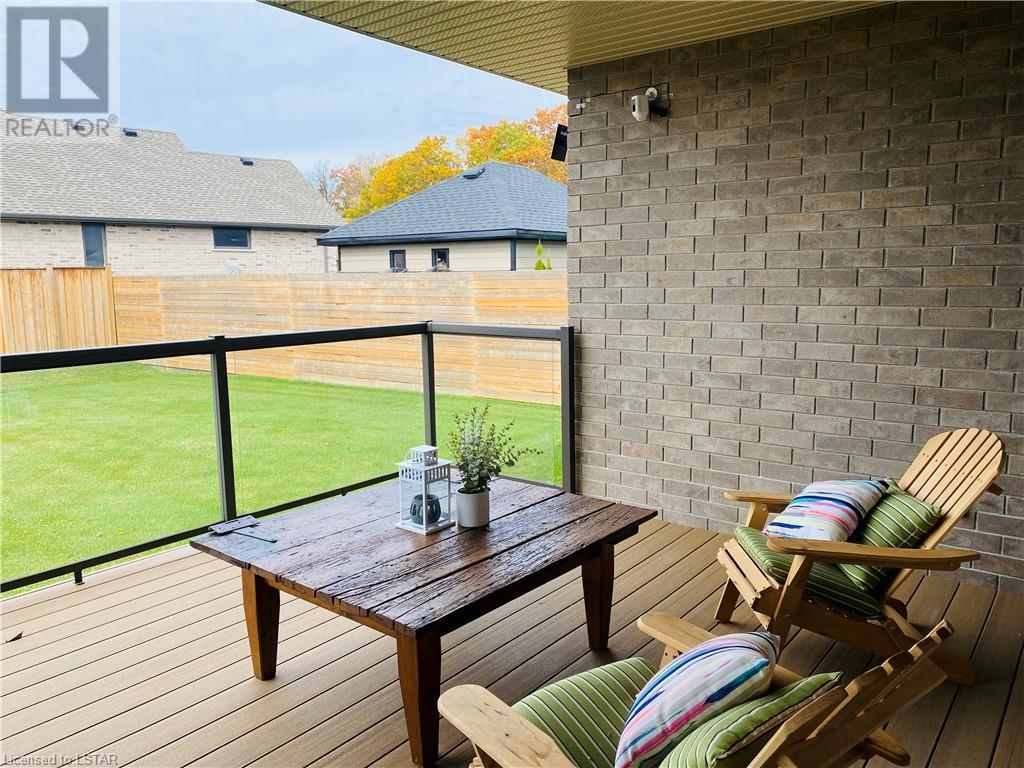 2118 LOCKWOOD Crescent