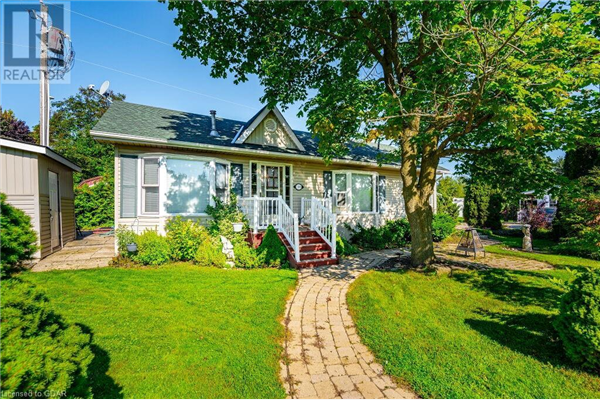 466 BIRCH Avenue Unit# 3, Fergus
