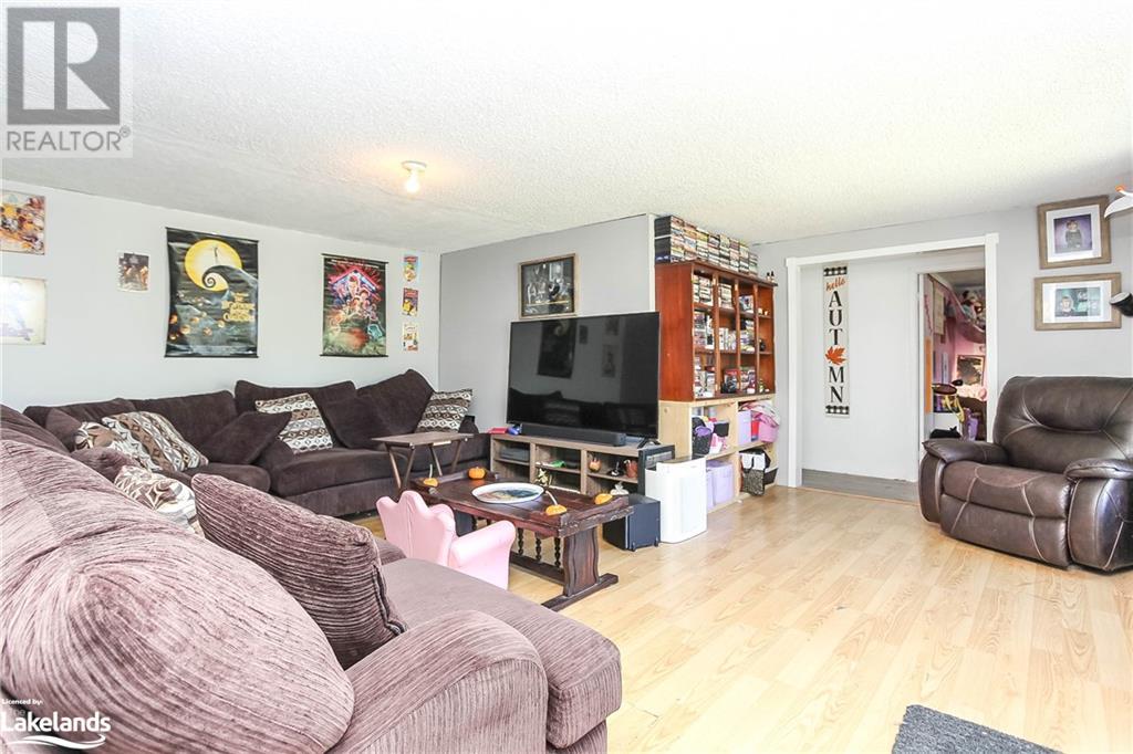 Listing 40484972 - Large Photo # 9