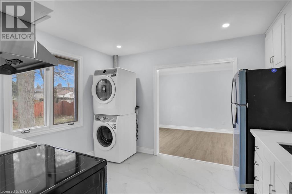 Listing 40484990 - Large Photo # 11