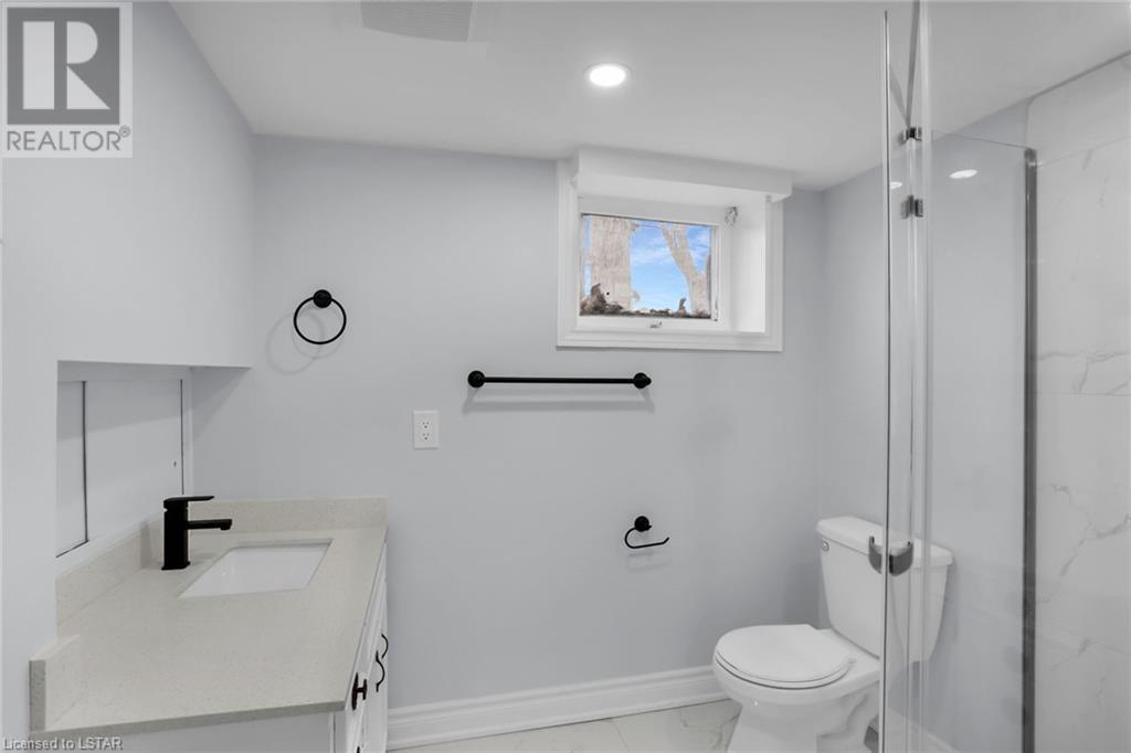 Listing 40484990 - Large Photo # 28