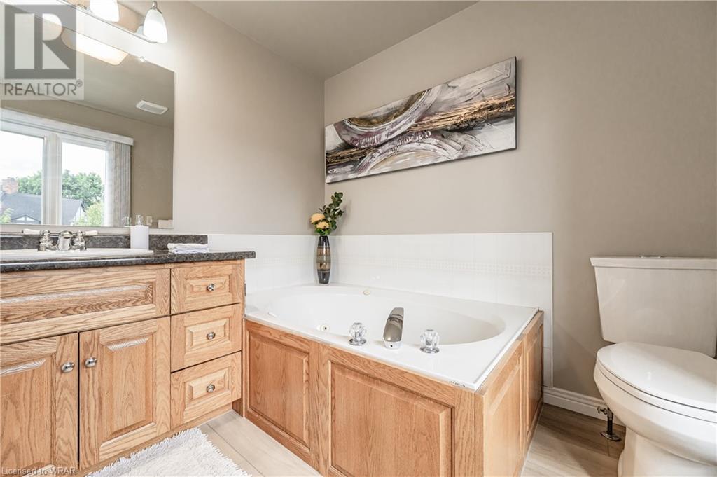 Listing 40485105 - Large Photo # 23