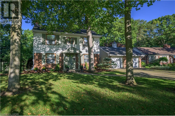 38 BRAEMAR Crescent, London