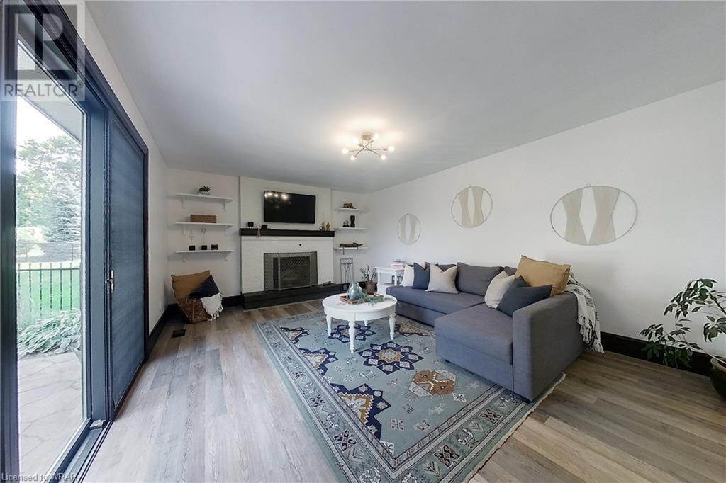 144 CANDLEWOOD Crescent