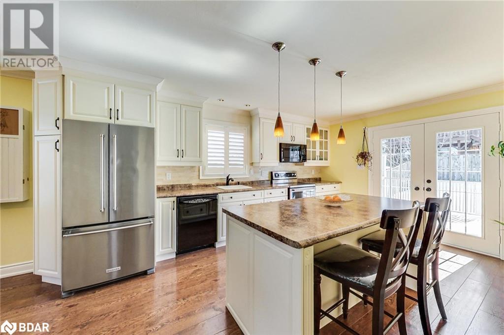Listing 40485327 - Large Photo # 3