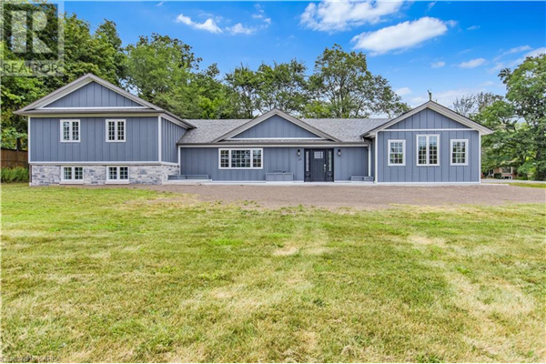 25 GLEN LAWRENCE Crescent, Kingston