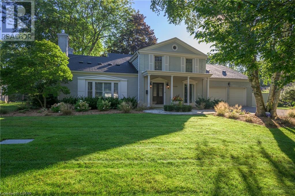 1088 THE PARKWAY