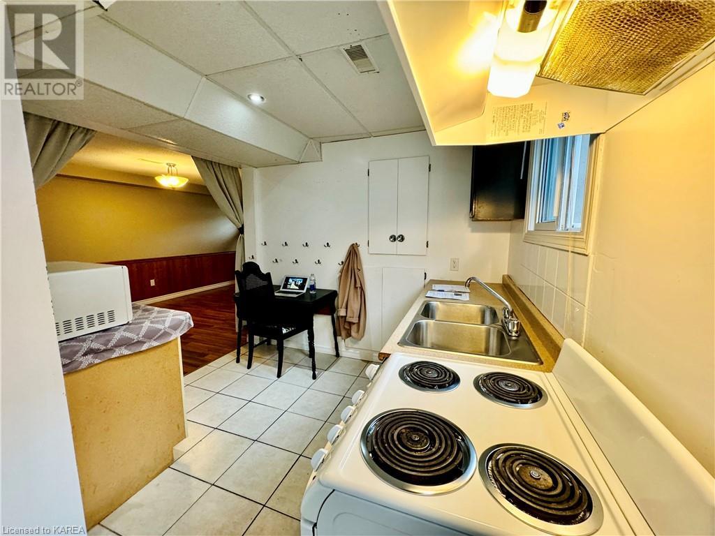 576 DAVIS Drive Unit# BSMT