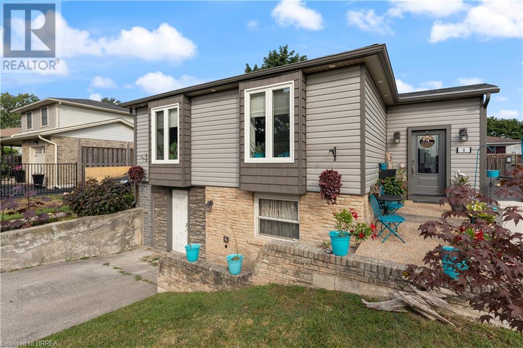 6 UPLANDS Drive