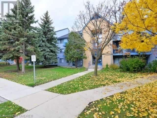 95 TRAILWOOD Drive Unit# 811