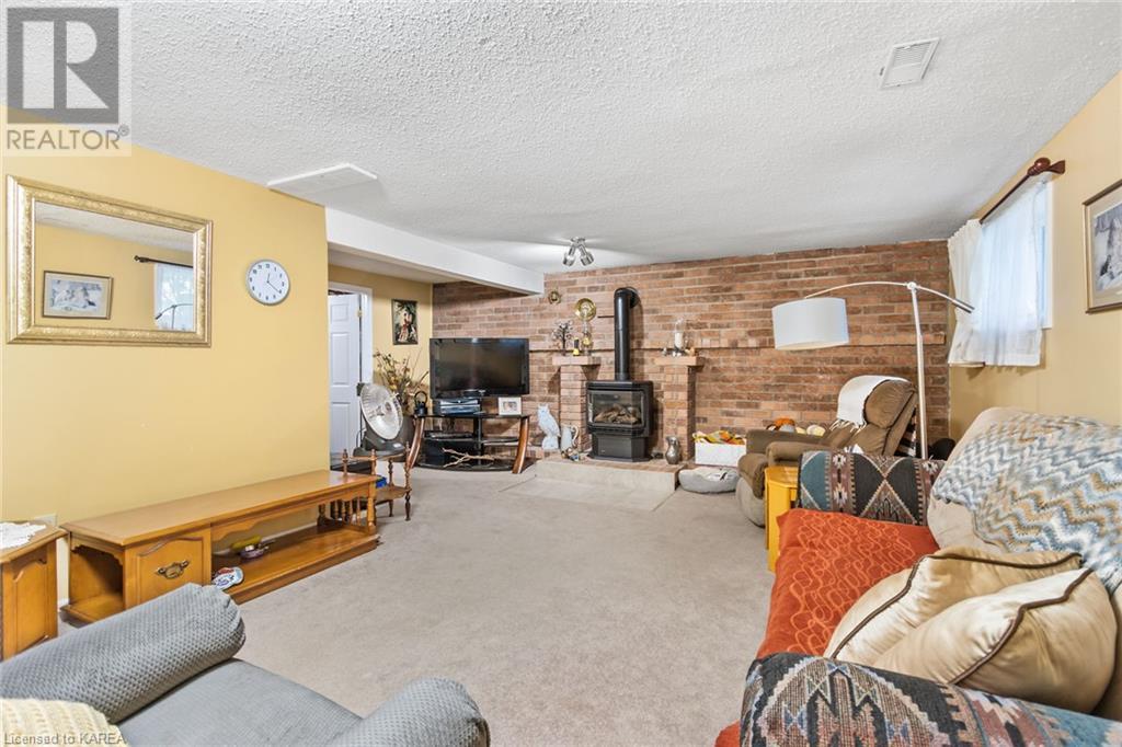 Listing 40485635 - Large Photo # 22
