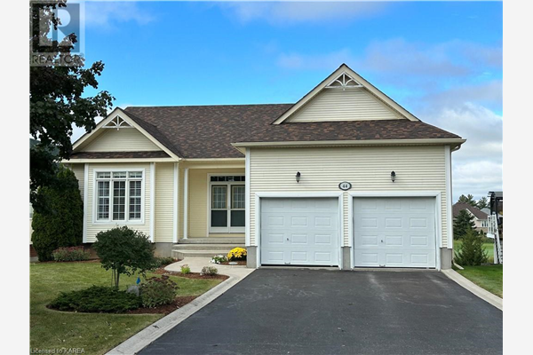 44 GLENORA Drive, Bath