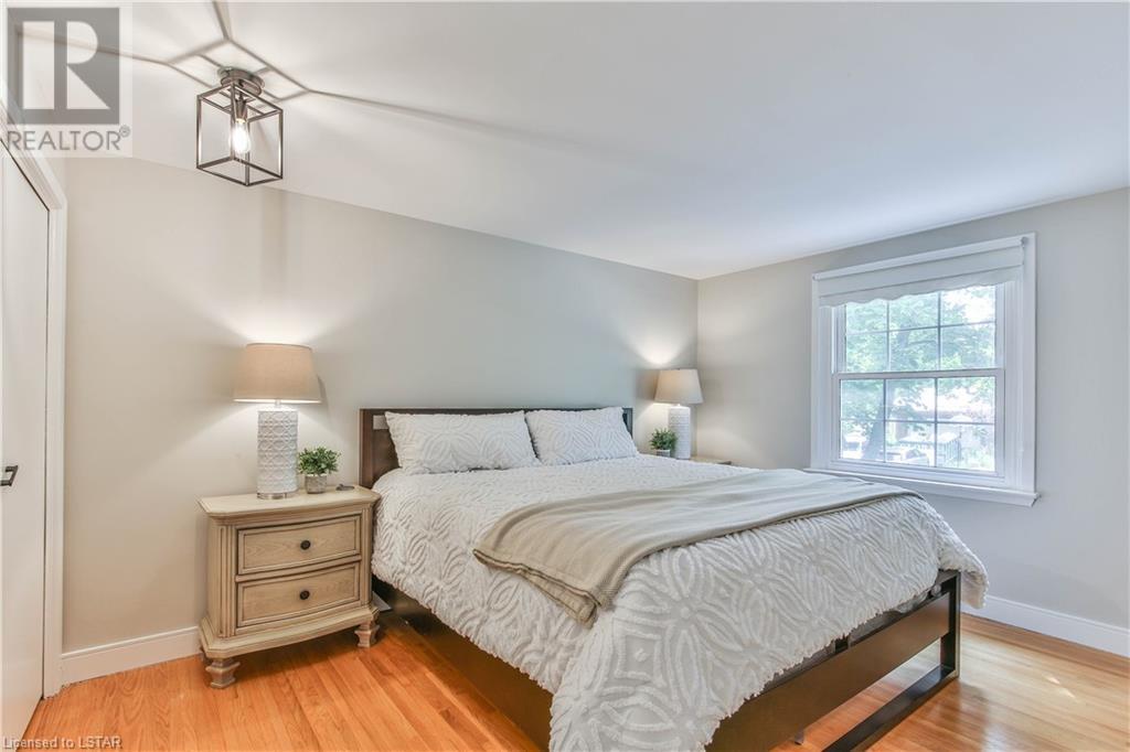 Listing 40485780 - Large Photo # 25
