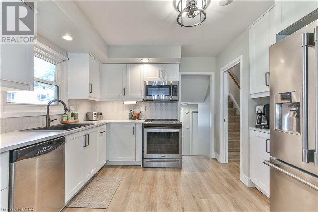 Listing 40485780 - Large Photo # 15