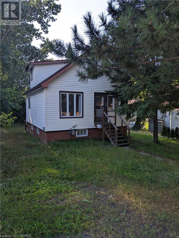 305 BREBEUF Avenue