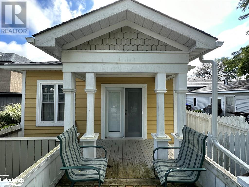 204 WEIR Street