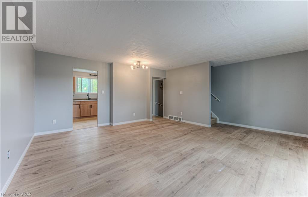 Listing 40485800 - Large Photo # 10
