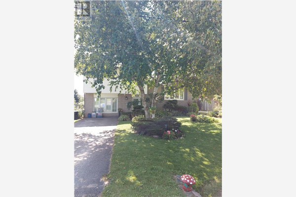 270 WOODWARD Avenue, Peterborough