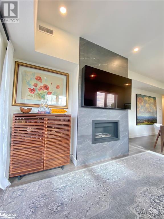 12 BEAUSOLEIL Lane Unit# 202