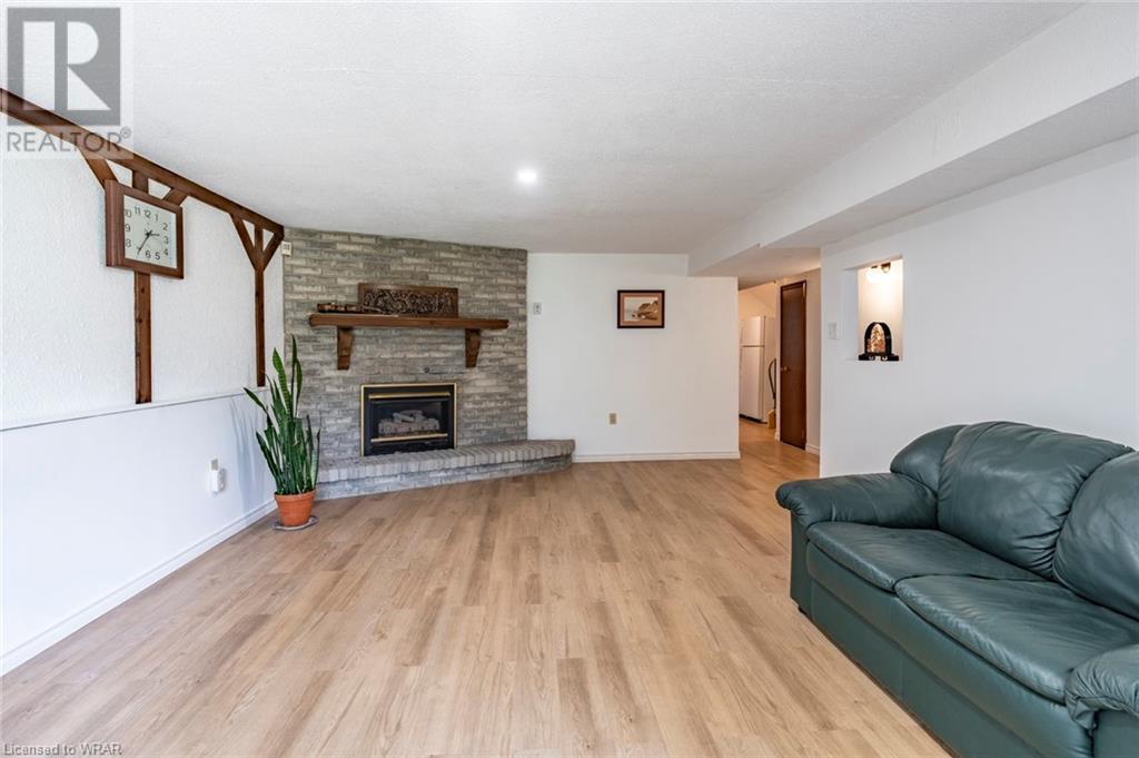 Listing 40486023 - Large Photo # 33