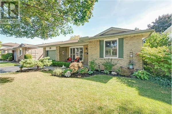 537 TIPPERARY Avenue, Burlington