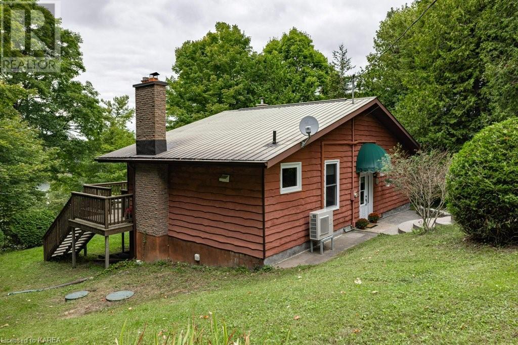 1243 RETREAT Lane