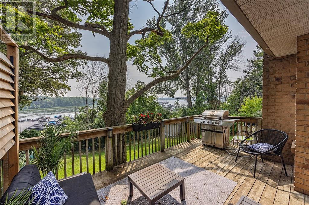 613 FOREST HILL Drive