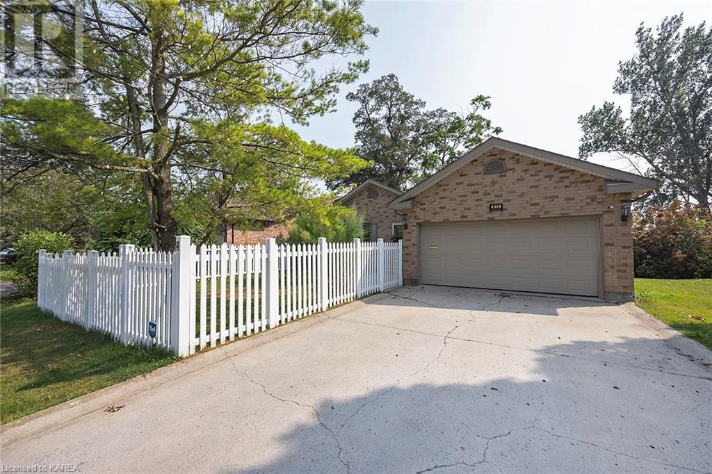 613 FOREST HILL Drive