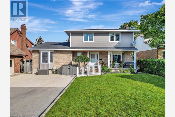 39 COPPERFIELD Drive, Cambridge