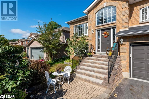 10 OATES Lane, Barrie