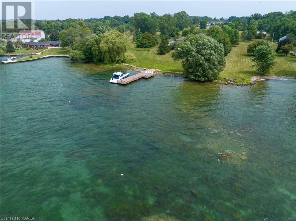 44 HOWE ISLAND Drive