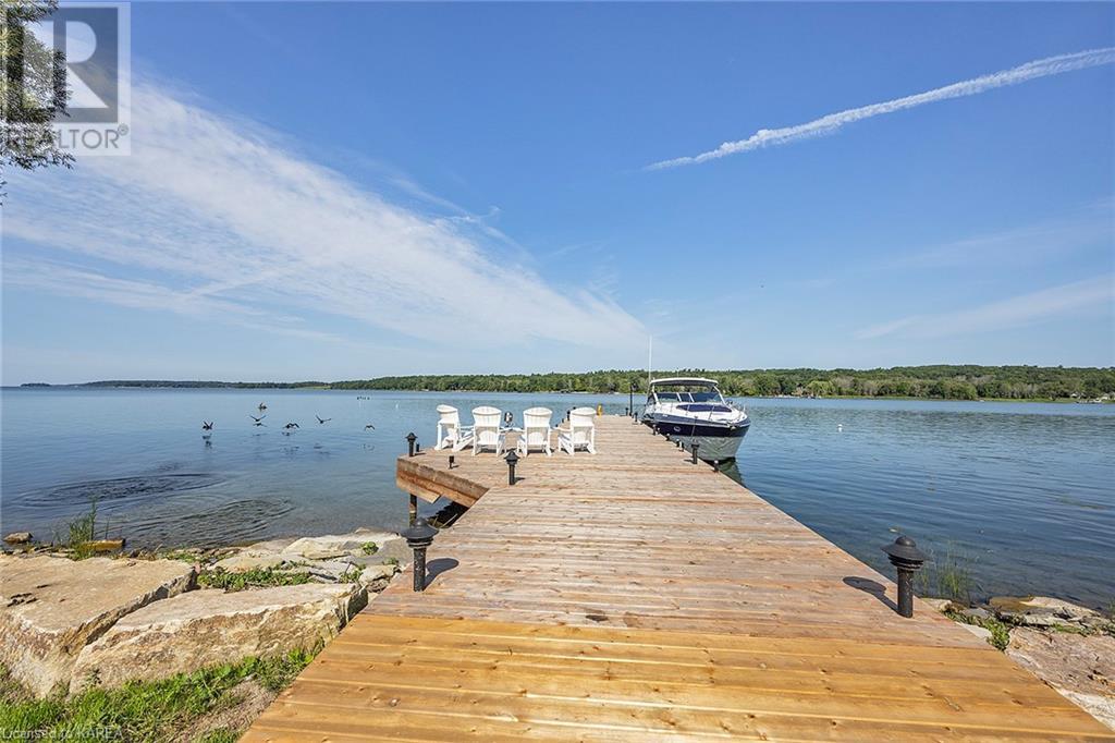 44 HOWE ISLAND Drive
