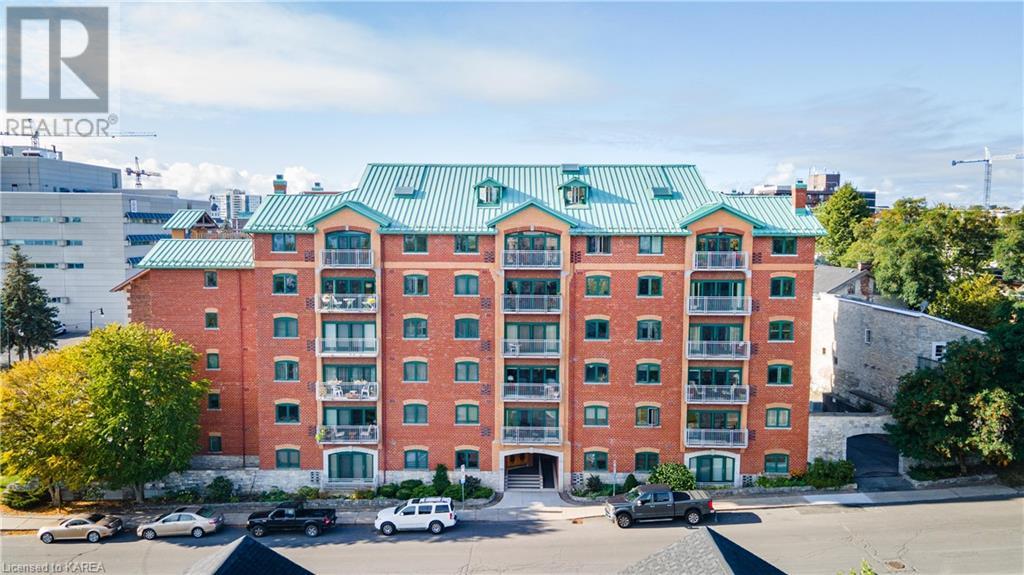2 BAY Street Unit# 501
