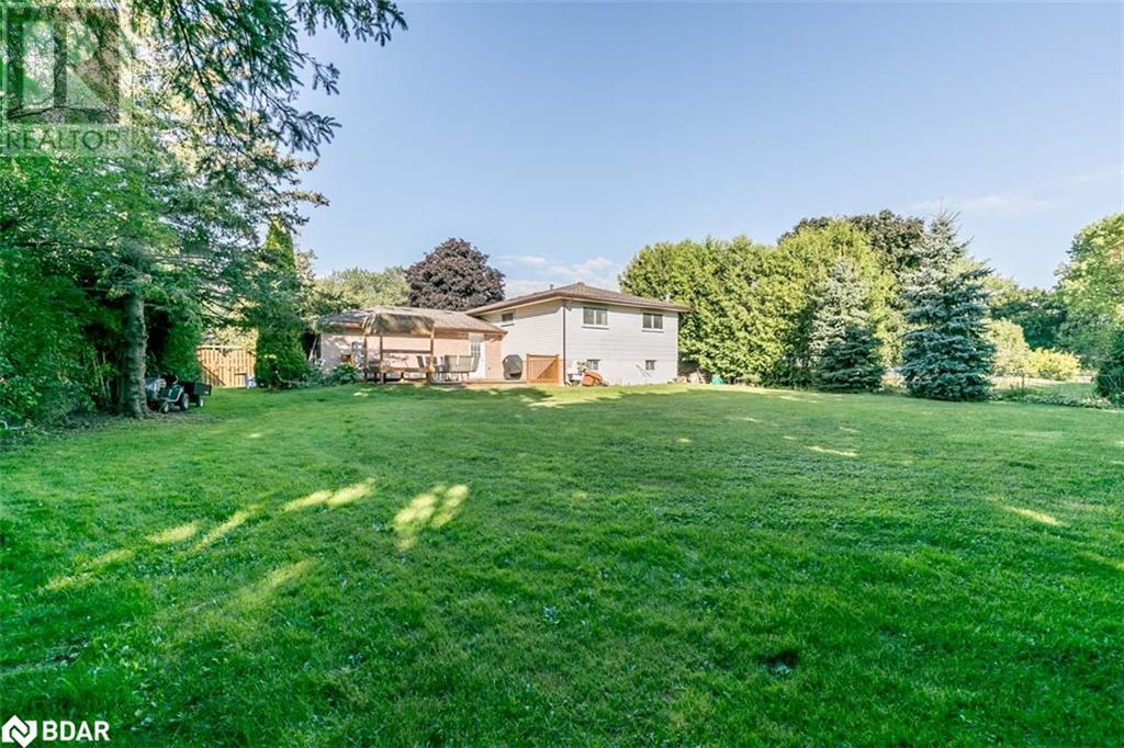 232 SPRUCE Crescent