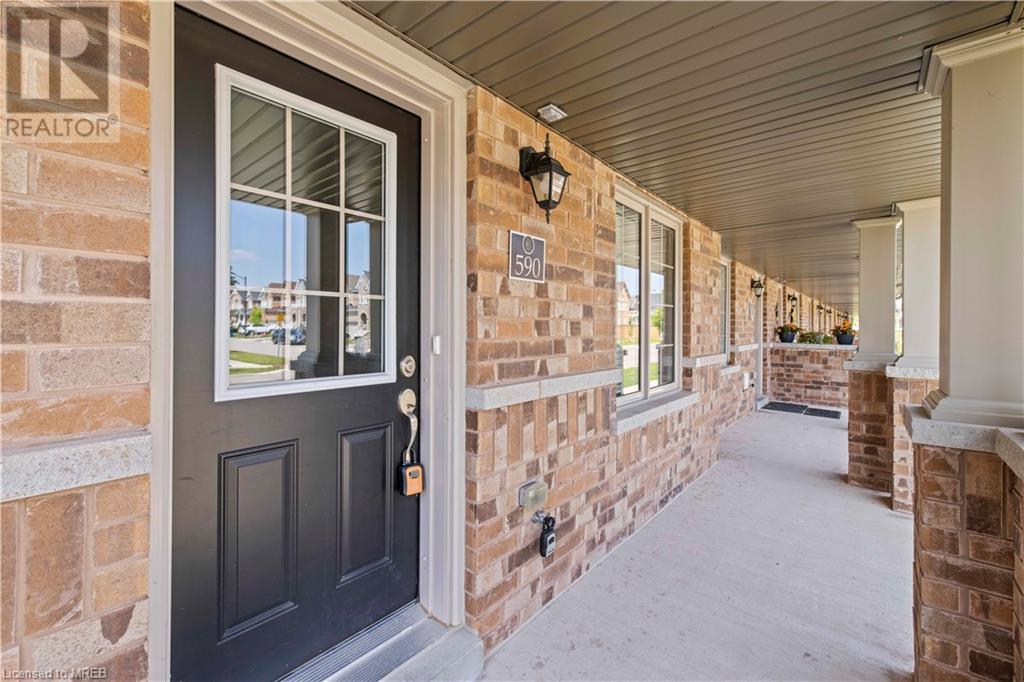 590 LINDEN Drive