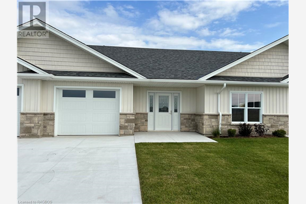 1085 WATERLOO Street N, Port Elgin