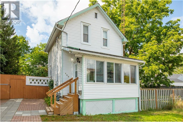 460 WILLIAM Street S, Gananoque