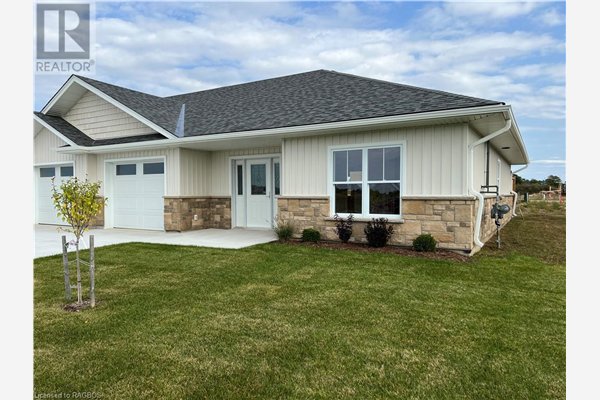 1089 WATERLOO Street N, Port Elgin