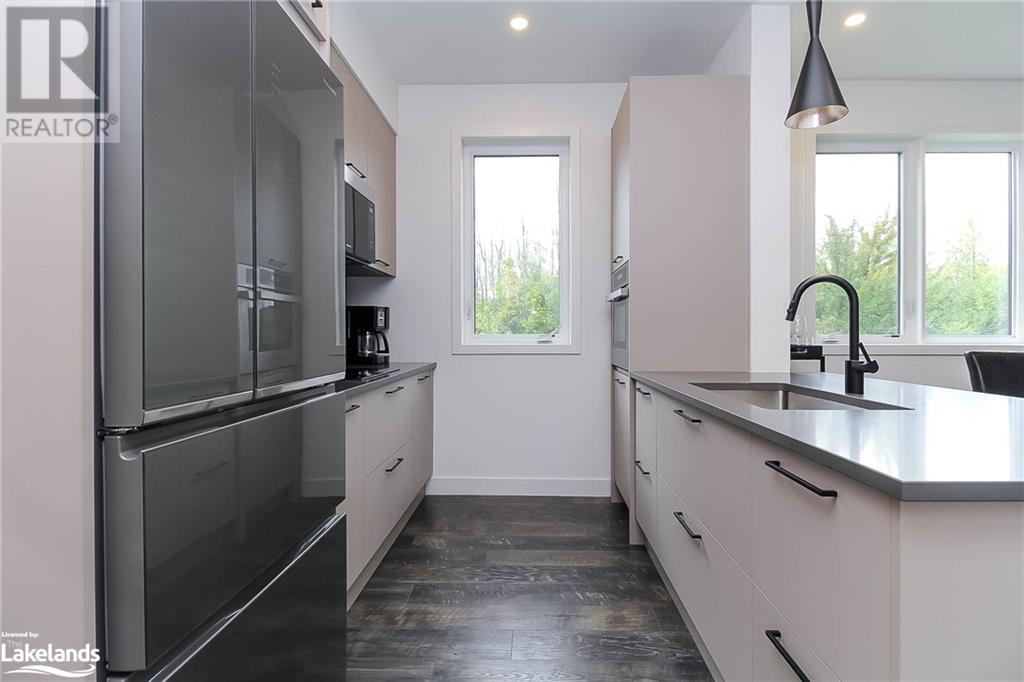 12 BEAUSOLEIL LANE Unit# 102