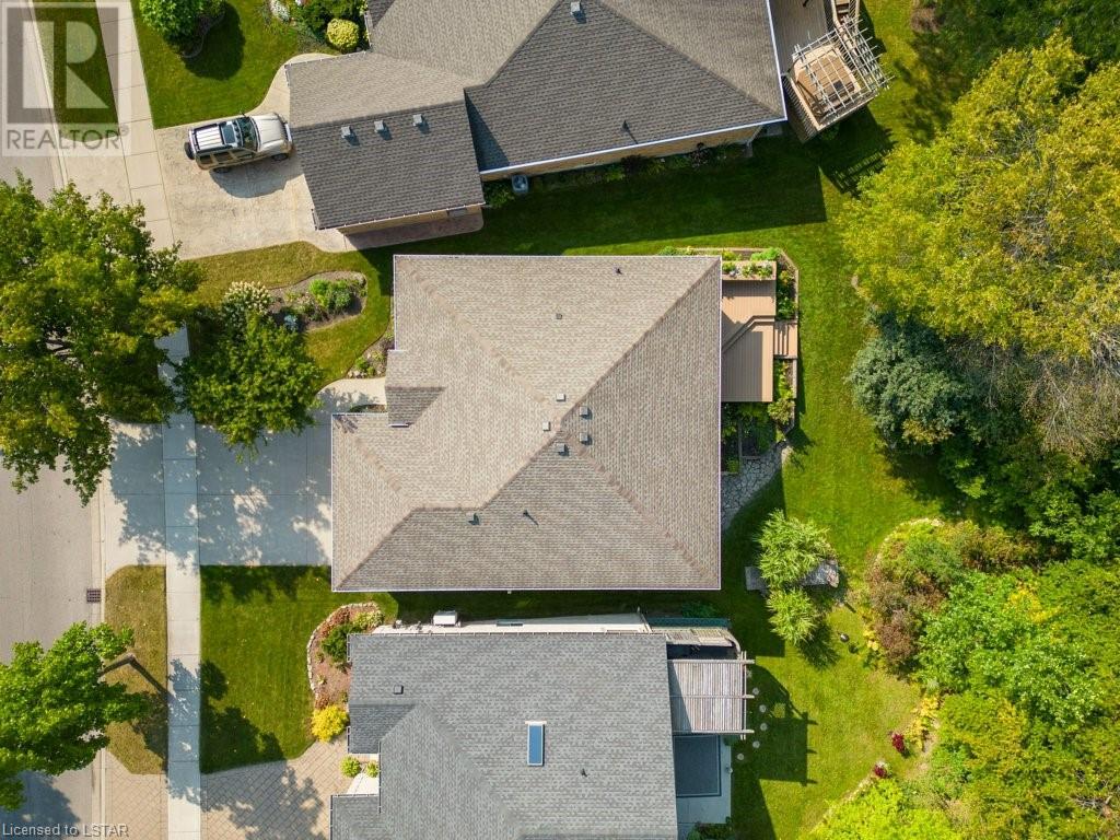 93 AXFORD Parkway