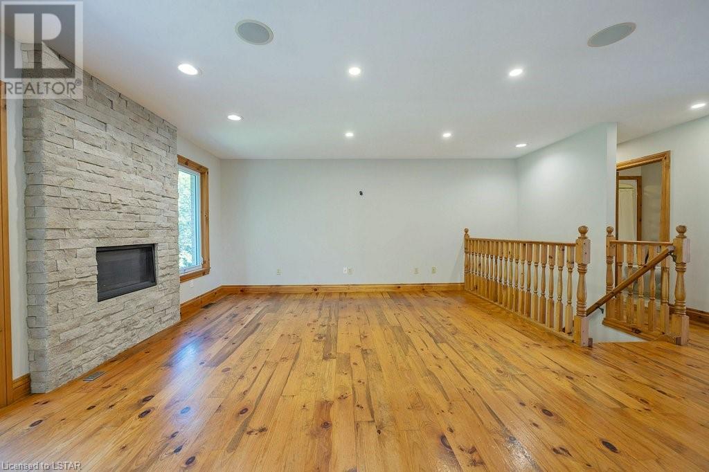 93 AXFORD Parkway