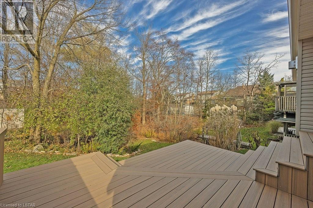 93 AXFORD Parkway